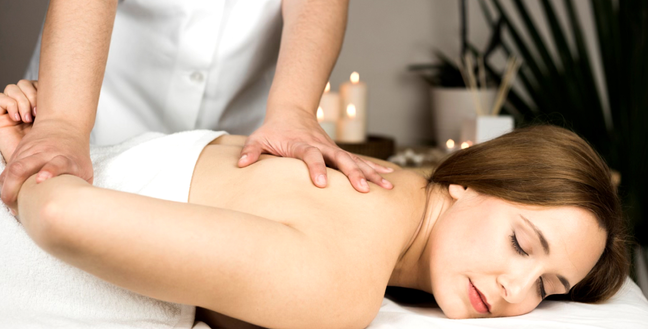 En Centro Qiromass ofrecemos tratamientos holísticos y terapias personalizadas para mejorar tu salud y bienestar en Palma de Mallorca. Descubre cómo nuestras técnicas pueden ayudarte a recuperar tu equilibrio físico y emocional.